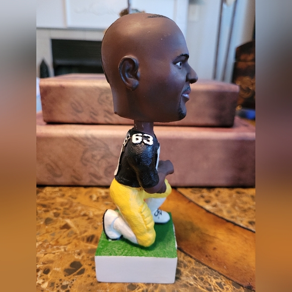 Pittsburgh Steelers Bobble Head - Picture 4 of 11